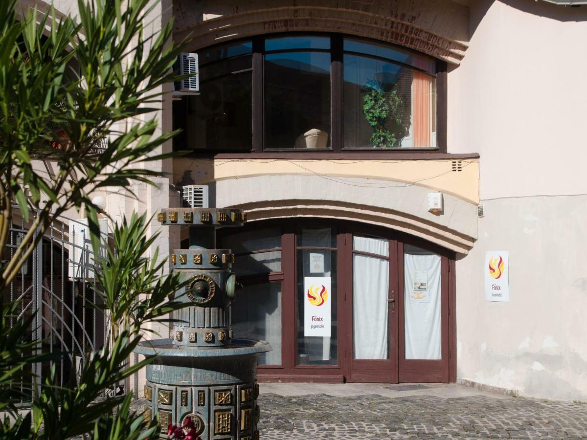 Főnix Family apartment a step from Széchenyi Square Pécs Exterior foto